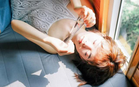 和女生经常聊天死？试试无限话题聊天法-反馈吧